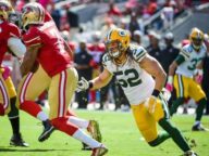 Packers Linebacker Clay Matthews chases 49ers QB Colin Kaepernick