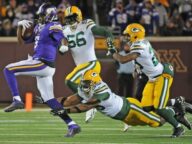 The Packers defense swarms Vikings QB Teddy Bridgewater