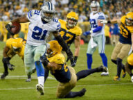 Cowboys RB Ezekiel Elliott rushed past the Packers
