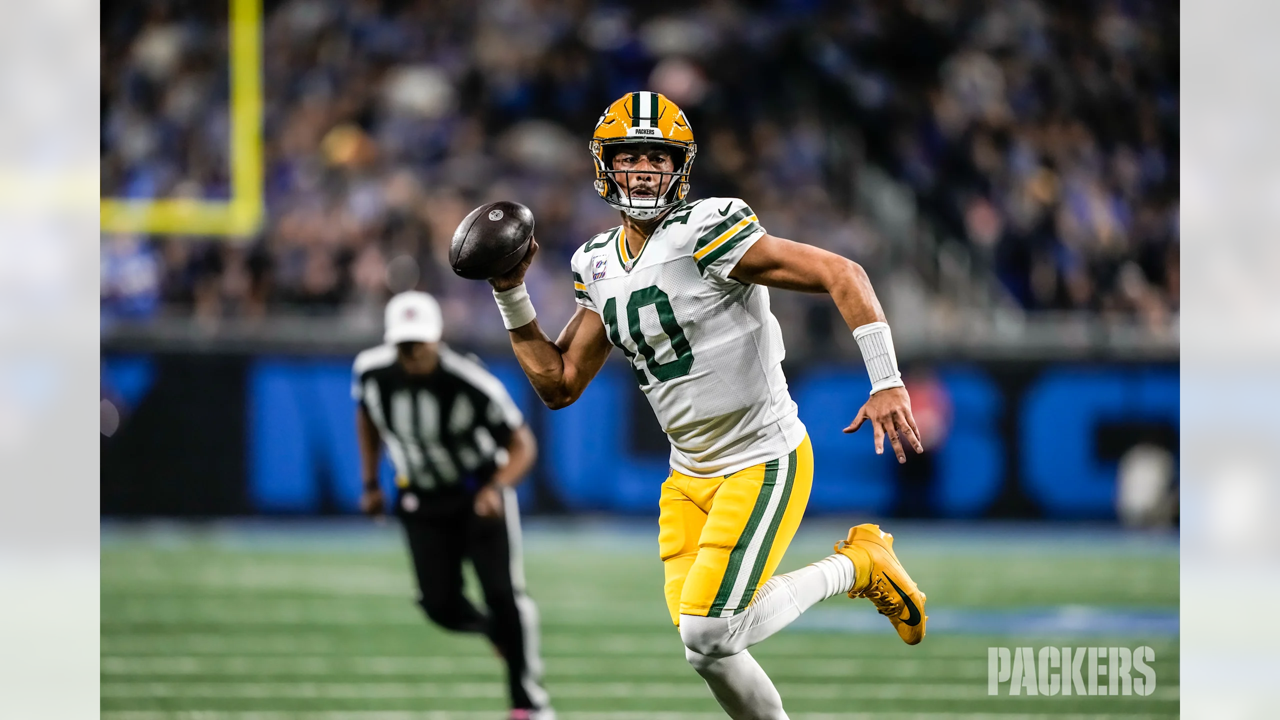 Packer Face Packers Mistakes Loom Large in Disjointed Loss to Lions